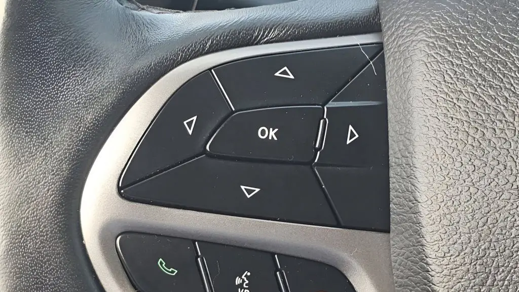 2019 Jeep Cherokee Altitude