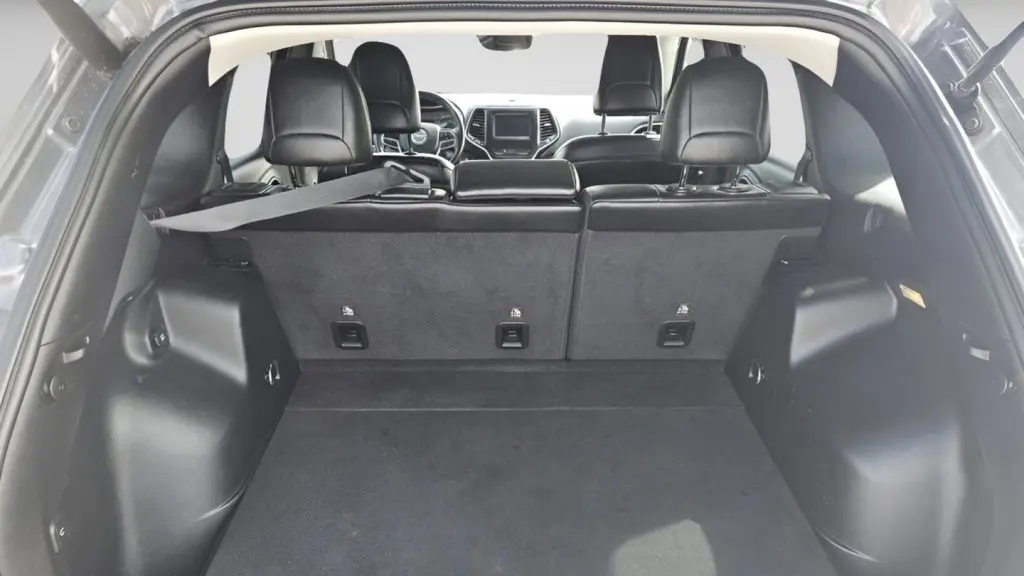 2019 Jeep Cherokee Altitude