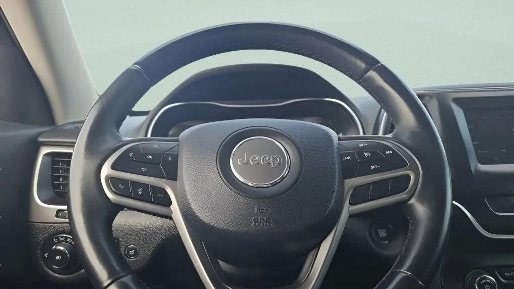 2019 Jeep Cherokee Altitude