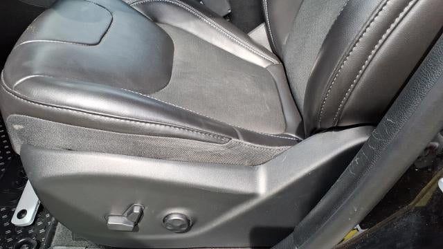 2019 Jeep Cherokee Altitude