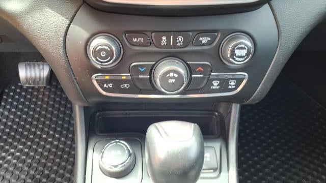 2019 Jeep Cherokee Altitude