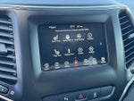 2020 Cherokee Thumbnail 25