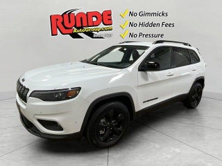 2023 Jeep Cherokee with Bright White Clearcoat Exterior