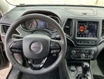 2023 Cherokee Thumbnail 3