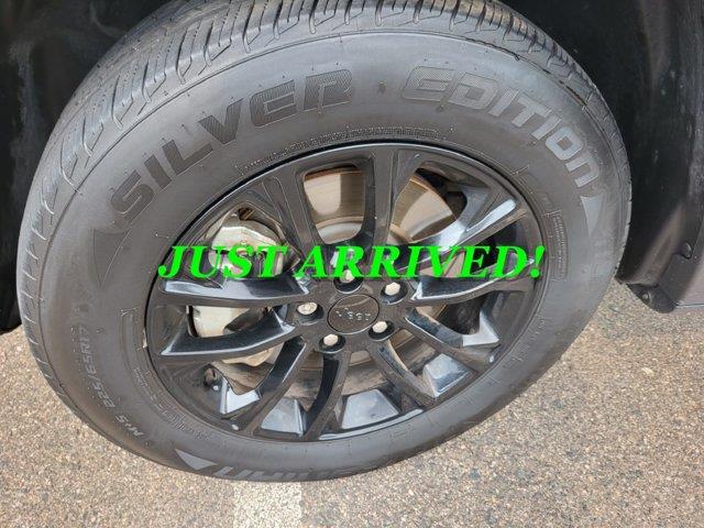 2023 Jeep Cherokee - $24,790