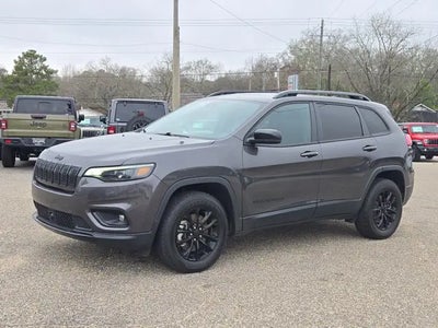 2023 Jeep Cherokee 4X4 Altitude LUX 4DR SUV