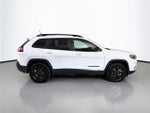 2023 Cherokee Thumbnail 8