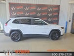 2023 Cherokee Thumbnail 3