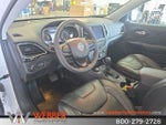 2023 Cherokee Thumbnail 10