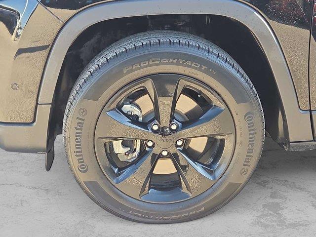 2023 Jeep Cherokee - $24,902