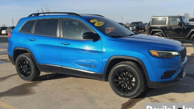 2023 Jeep Cherokee Altitude Lux