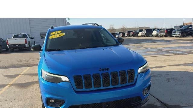 2023 Jeep Cherokee Altitude Lux