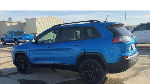 2023 Jeep Cherokee Altitude Lux