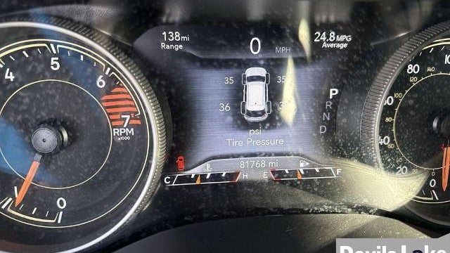 2023 Jeep Cherokee Altitude Lux