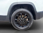 2023 Cherokee Thumbnail 23