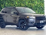 2023 Cherokee Thumbnail 2