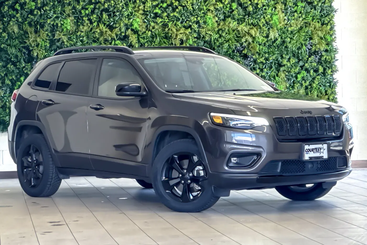2023 Jeep Cherokee - $21,399