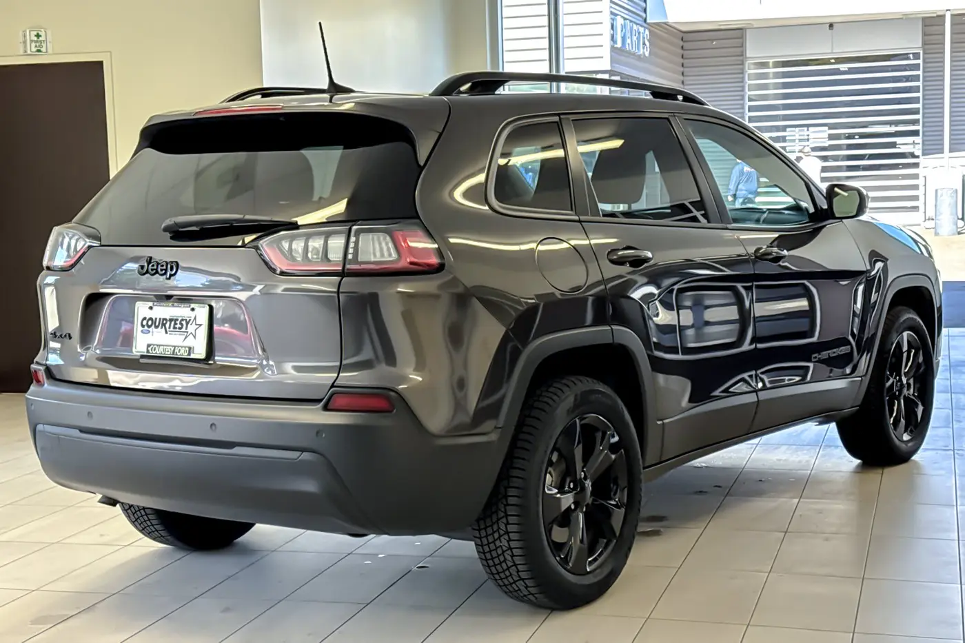 2023 Jeep Cherokee - $21,399