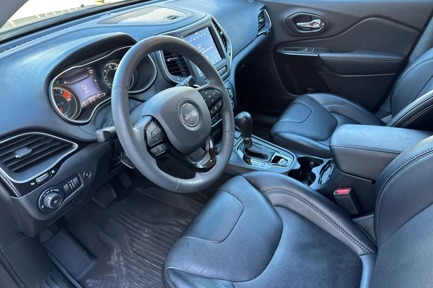 2023 Jeep Cherokee - $21,399