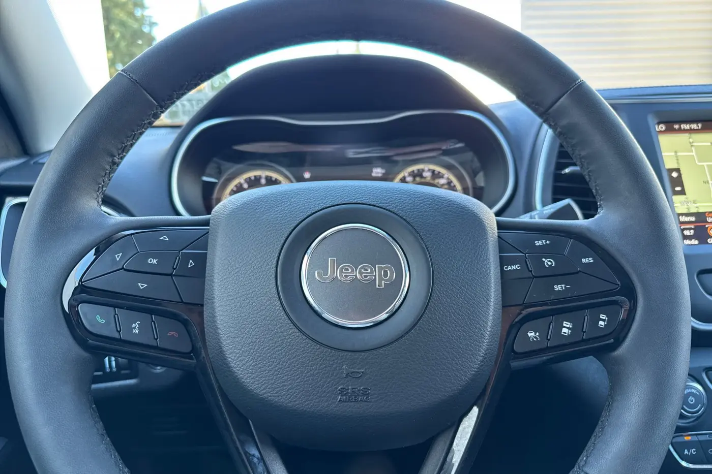 2023 Jeep Cherokee - $21,399