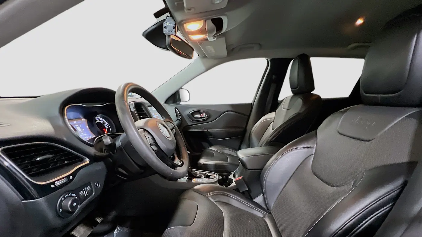 2023 Jeep Cherokee Altitude Lux