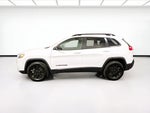 2023 Cherokee Thumbnail 23