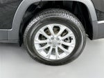 2022 Cherokee Thumbnail 28