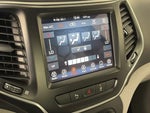 2021 Cherokee Thumbnail 19