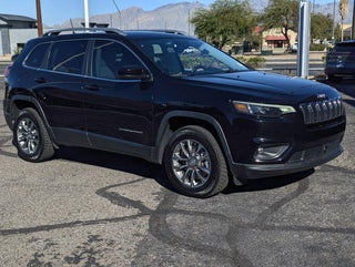 2021 Jeep Cherokee with Diamond Black Crystal Pearlcoat Exterior