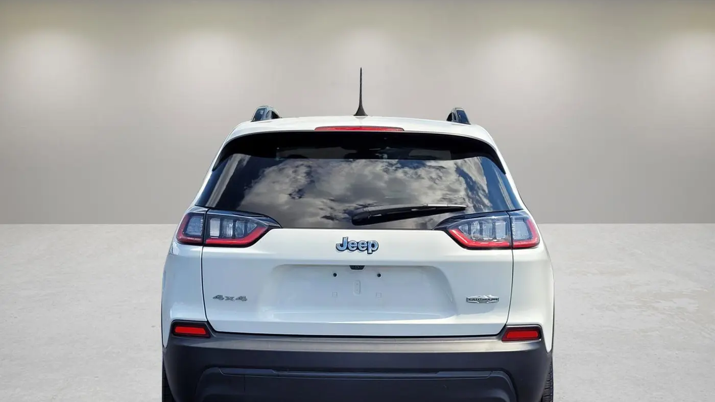 2022 Jeep Cherokee Latitude Lux