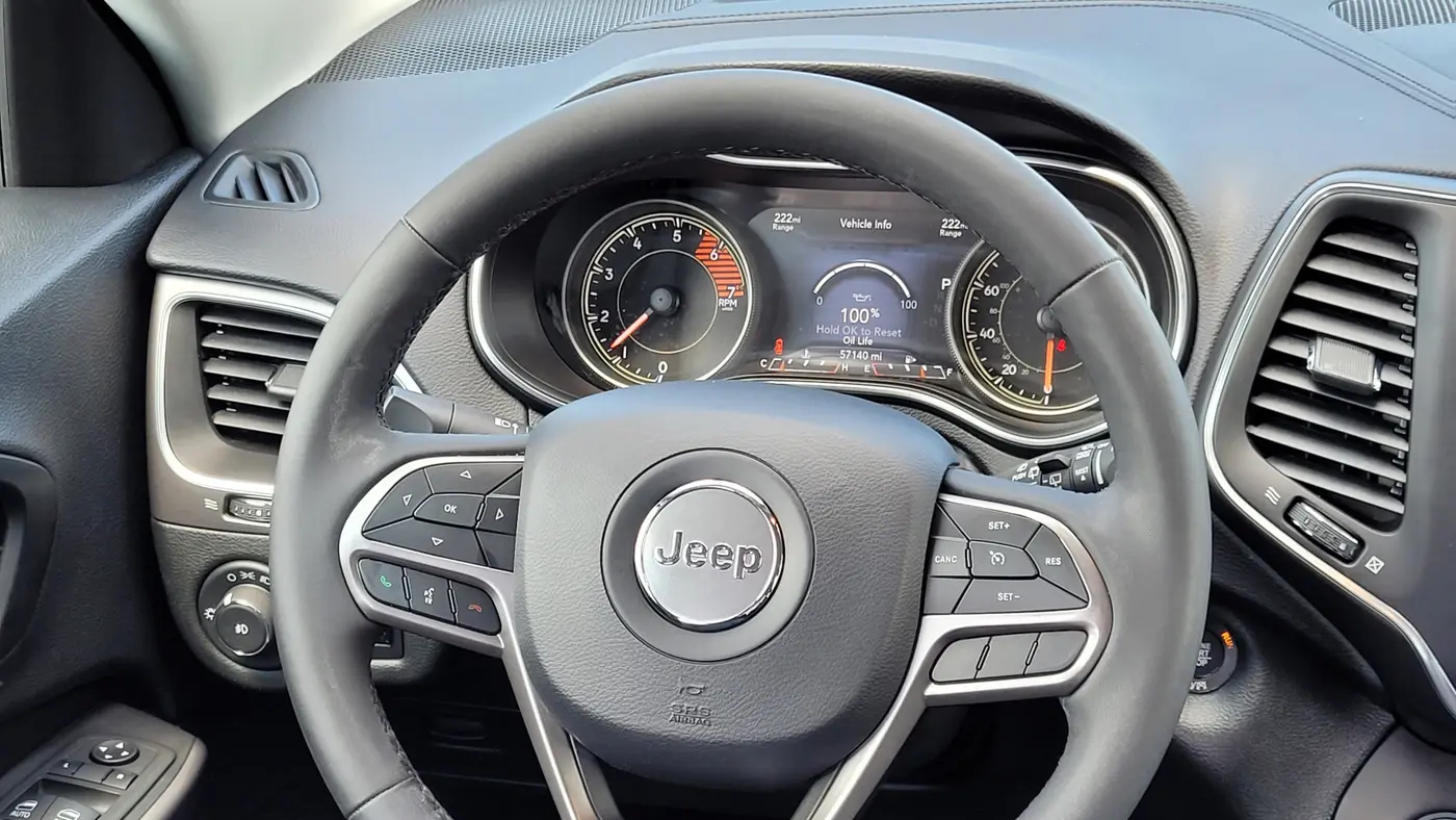 2022 Jeep Cherokee Latitude Lux