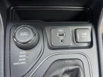 2021 Cherokee Thumbnail 30