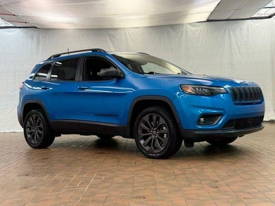 Photo of a 2021 Jeep Cherokee 4X4 Latitude LUX 4DR SUV for sale
