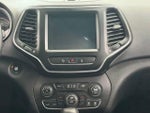 2021 Cherokee Thumbnail 24