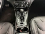 2021 Cherokee Thumbnail 25