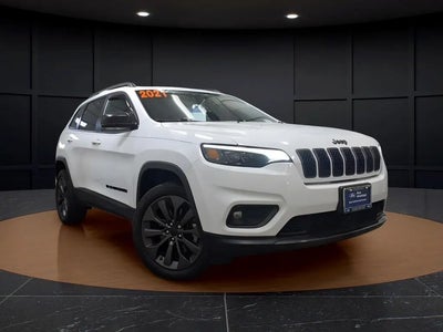 Photo of a 2021 Jeep Cherokee 4X4 Latitude LUX 4DR SUV for sale