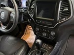 2021 Cherokee Thumbnail 28
