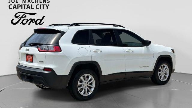 2022 Jeep Cherokee Latitude Lux