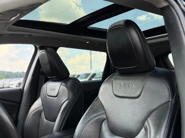 2022 Jeep Cherokee - $21,500