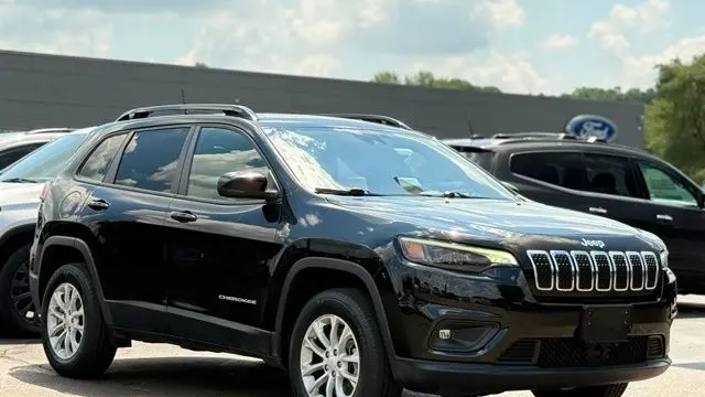 2022 Jeep Cherokee Latitude Lux