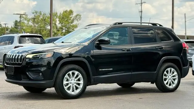 2022 Jeep Cherokee Latitude Lux