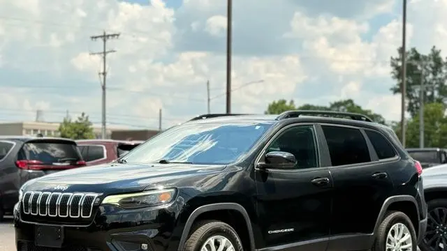 2022 Jeep Cherokee Latitude Lux