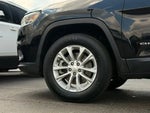 2022 Cherokee Thumbnail 44
