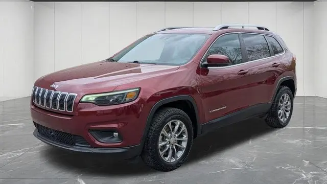 Preowned 2021 Jeep Cherokee Latitude Lux for Sale
