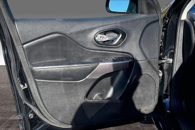 2022 Jeep Cherokee - $20,200