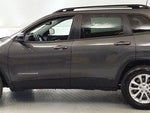 2022 Cherokee Thumbnail 5
