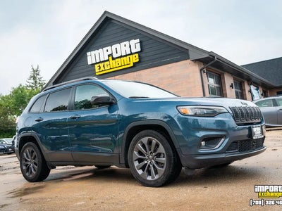 Photo of a 2021 Jeep Cherokee 4X4 Latitude LUX 4DR SUV for sale
