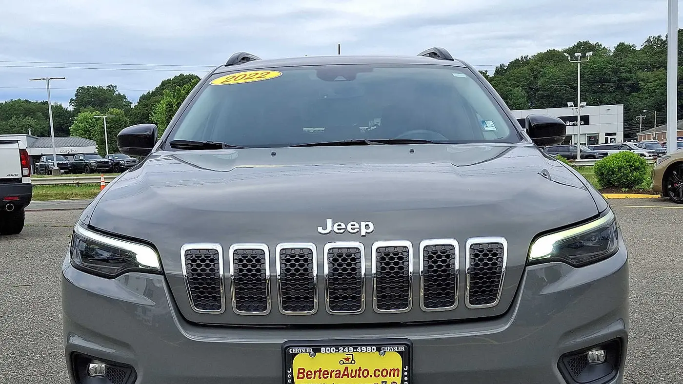 2022 Jeep Cherokee Latitude Lux