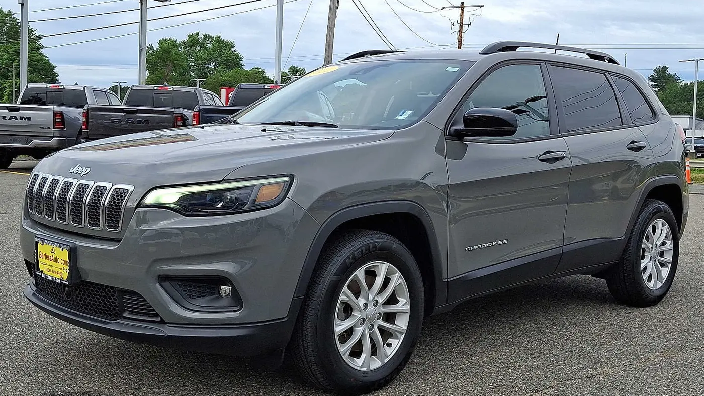 2022 Jeep Cherokee Latitude Lux