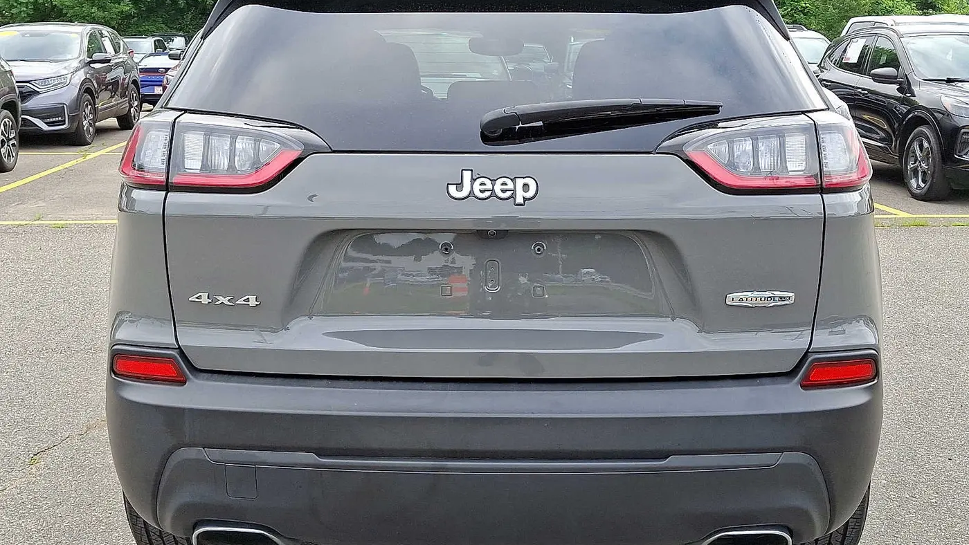 2022 Jeep Cherokee Latitude Lux